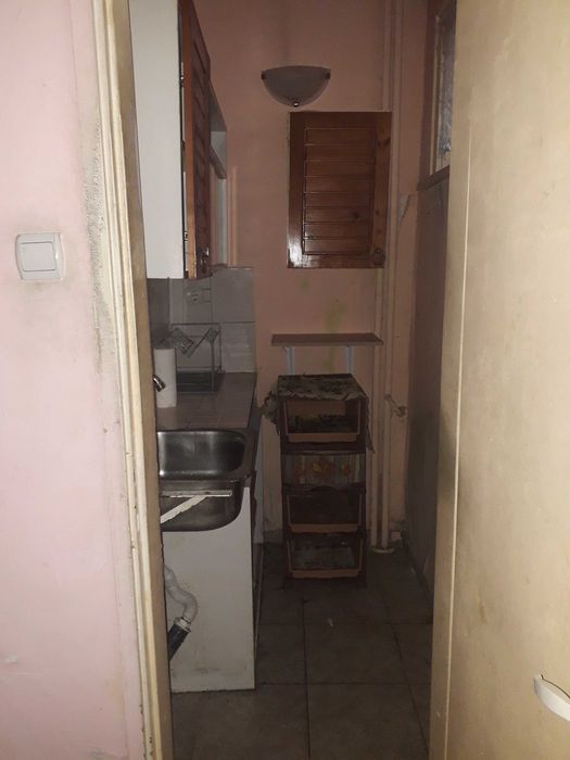 Двустаен Необзаведен Пощата 280лв.