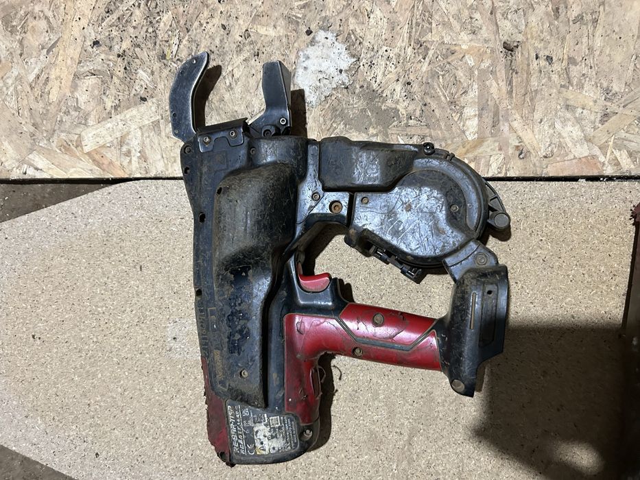 Pistol de legat sarma max rebar 411T!!