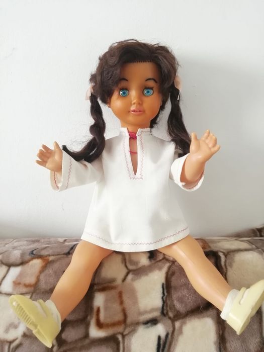 Papusa Aradeanca (de colectie)