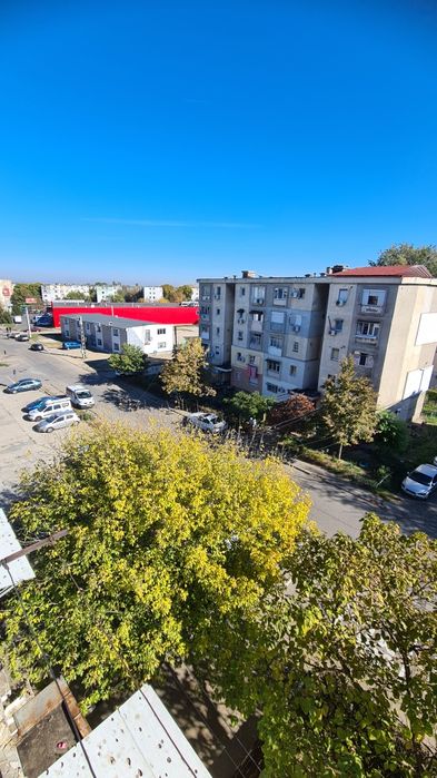 Vând GARSONIERA Tineretului