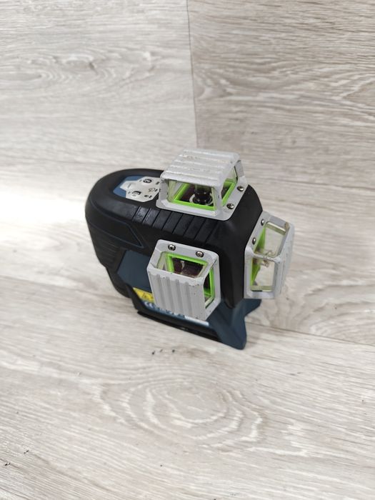 Laser Bosch GLL 3-80 CG