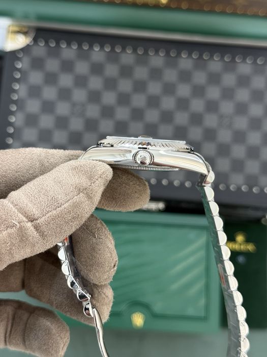 Rolex Day-Date 40mm Onyx Dial