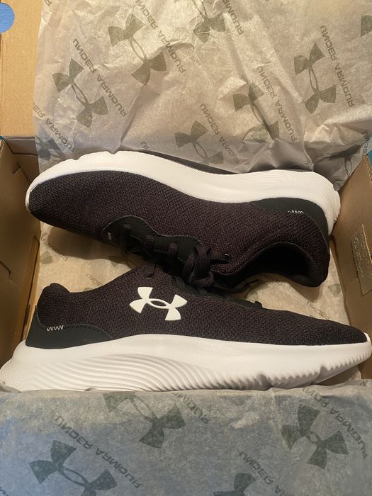 Under Armour mojo 2