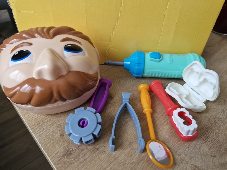 Голям лот Play-Doh комплекти за работа с пластилин