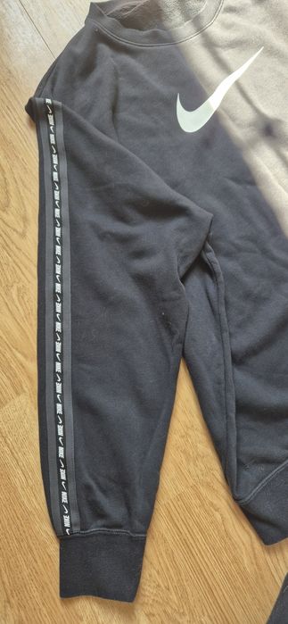 Bluza Nike XL conditie foarte buna