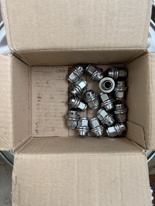 Jante Jaguar R16 5x108