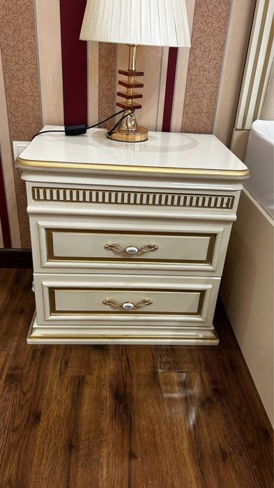 Спальный мебель со шкафом