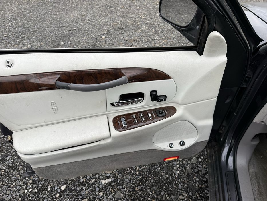 Lincoln Automat  4.6 benzina