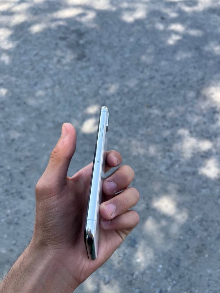 Iphone x srochna naxt obmen kuramiz