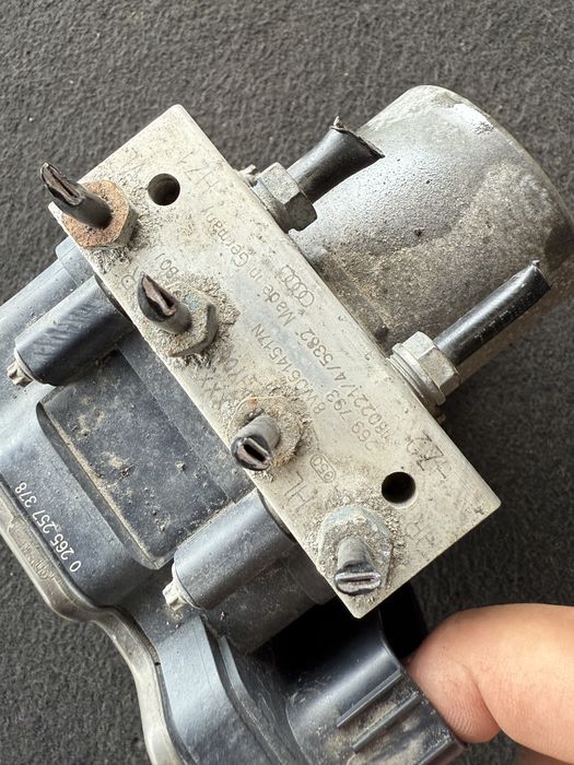 ABS помпа модул Абс за Audi A4 B9 A5 8w 8w0614517N 8w0907379K 2.0tfsi