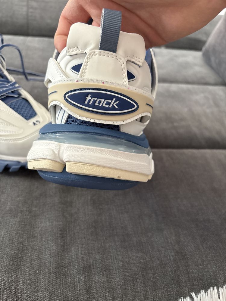 Balenciaga Track
