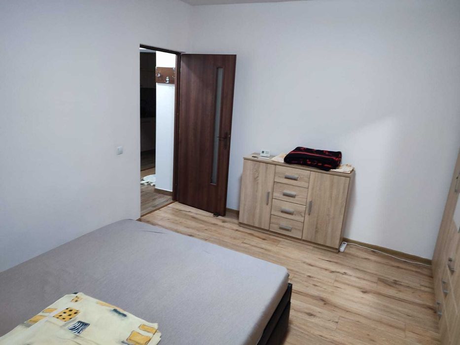 Apartament cu doua camere in centru nou de inchiriat