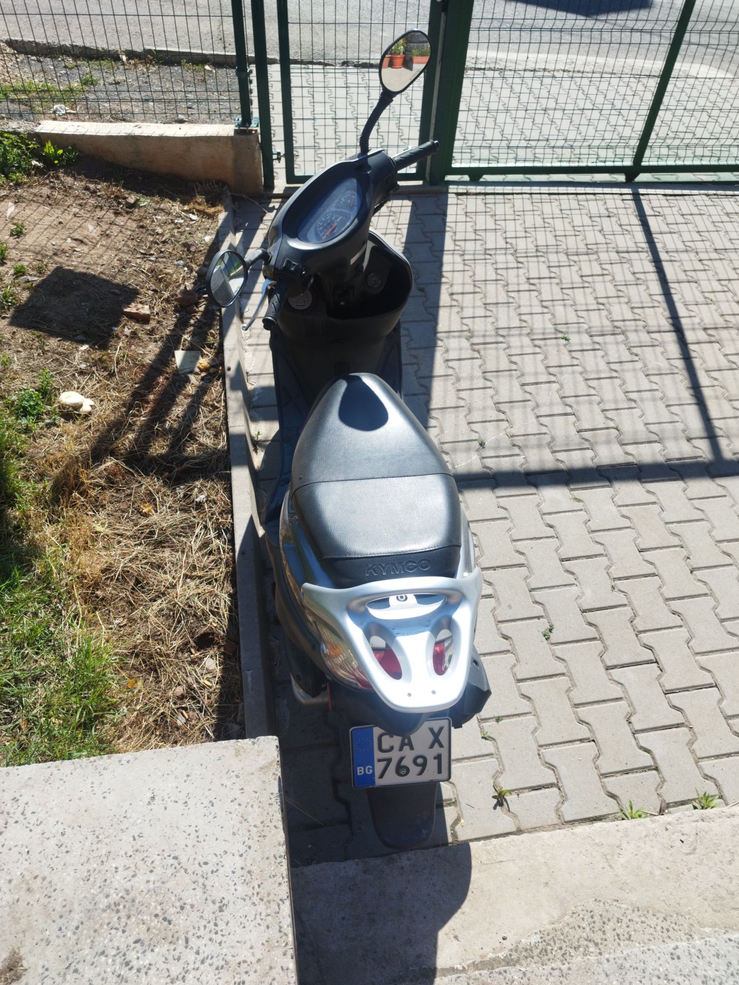 Скутер Кимко 150