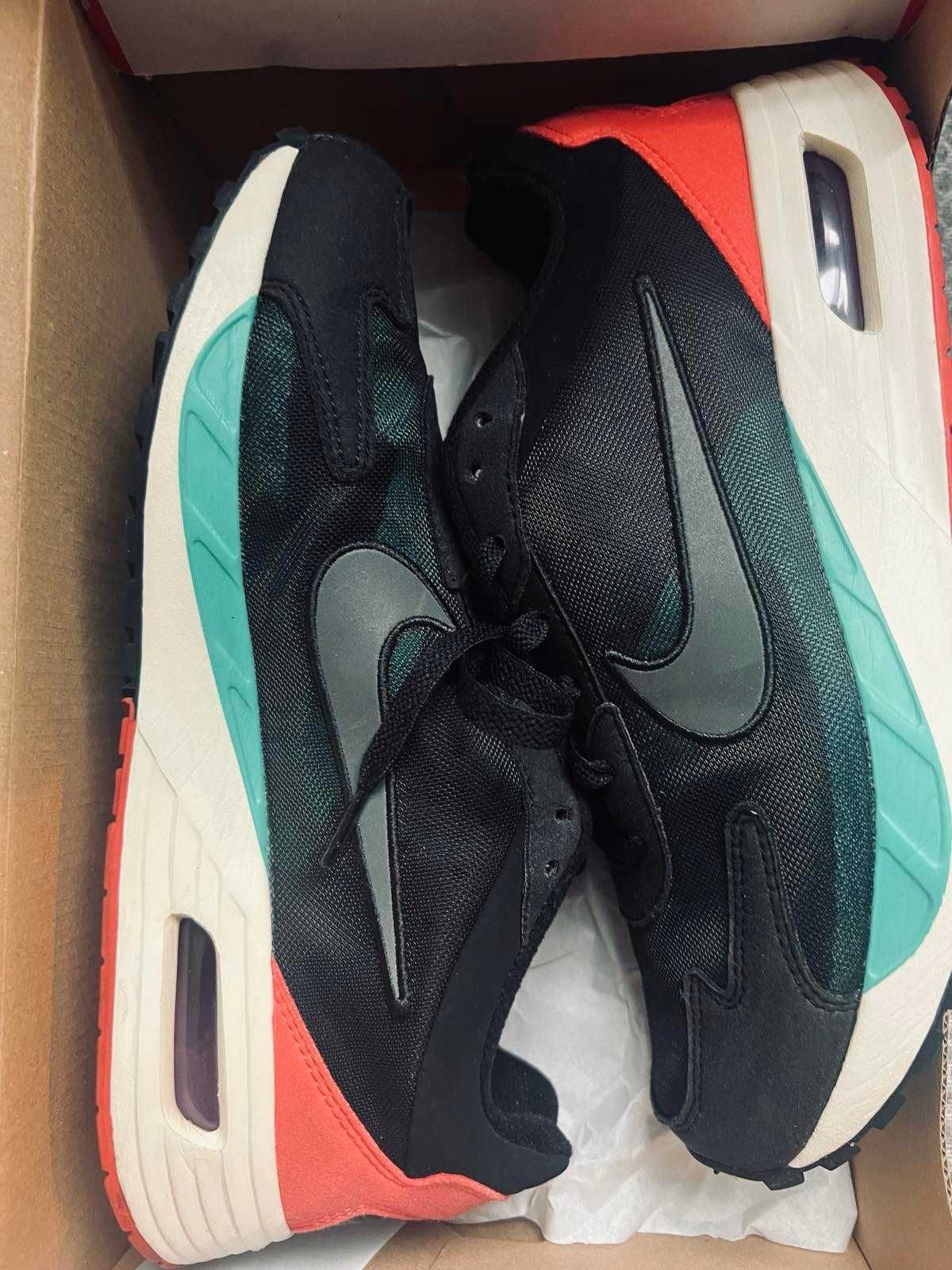 NIKE AIR MAX SOLO, чисто нови, 42 номер