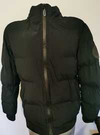 Ново мъжко яке, плътно и дебело, тип бомбър, М-размер-35лв.