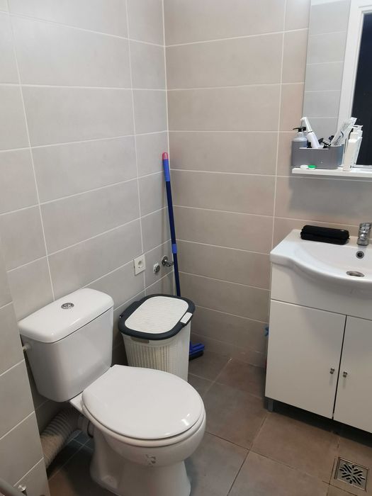 Caut Coleg de apartament!
