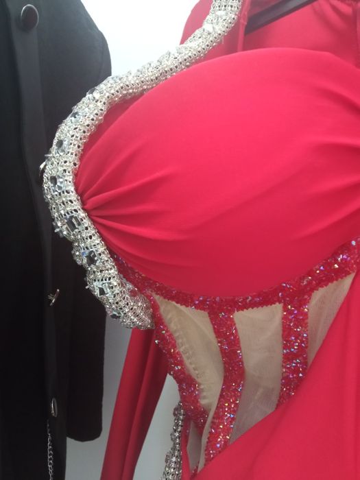 Vând urgent rochie ocazie deosebita