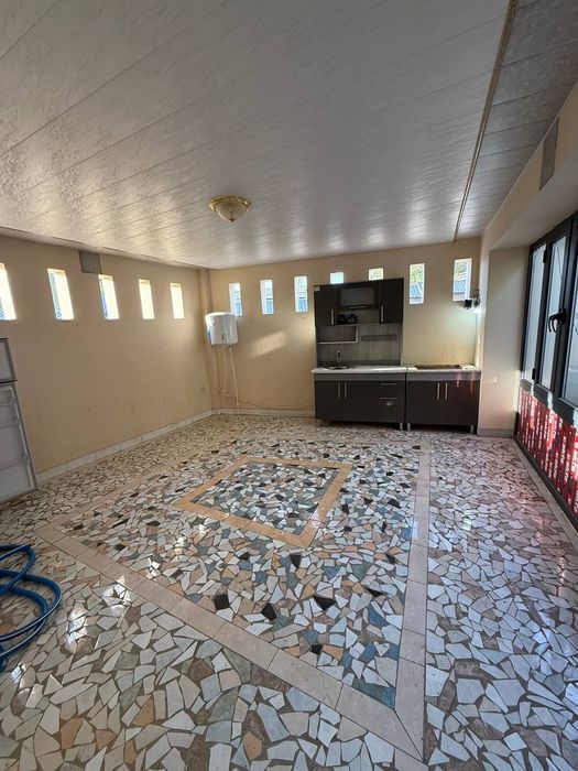 Dacha Srochna Parkentda