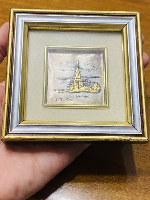 Vand tablou pe foita din arginto