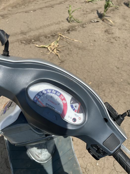 Scuter Kymco ZX 50
