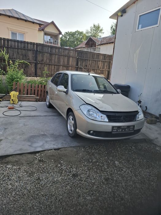 Cutie viteze renault simbol1.2  2010 5trepte