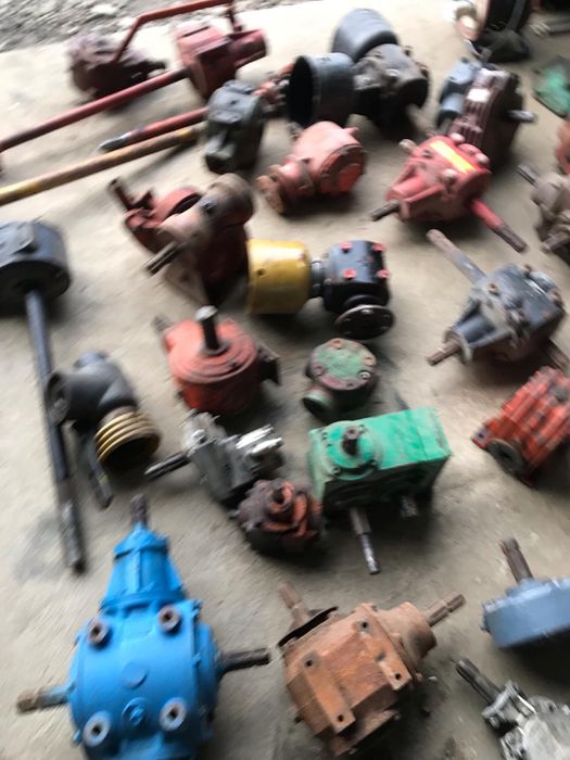 Grupurii Freza.     .