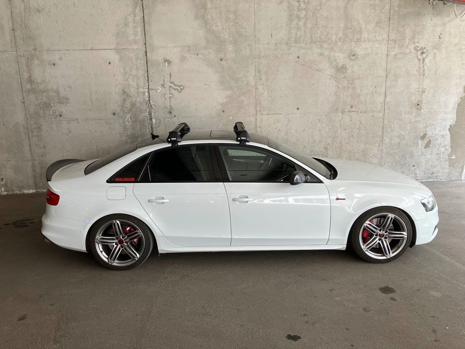 Напречни греди - Thule Evo EdgeClamp 7205 Black- Audi A/S4 B8.5 седан