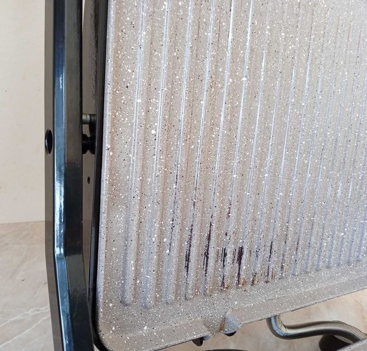 Грил преса Finlux FCG-2008M