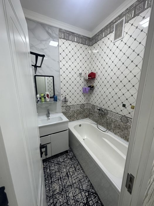 Чилонзор 10 Квартал 2в3/2/4 {Своя}