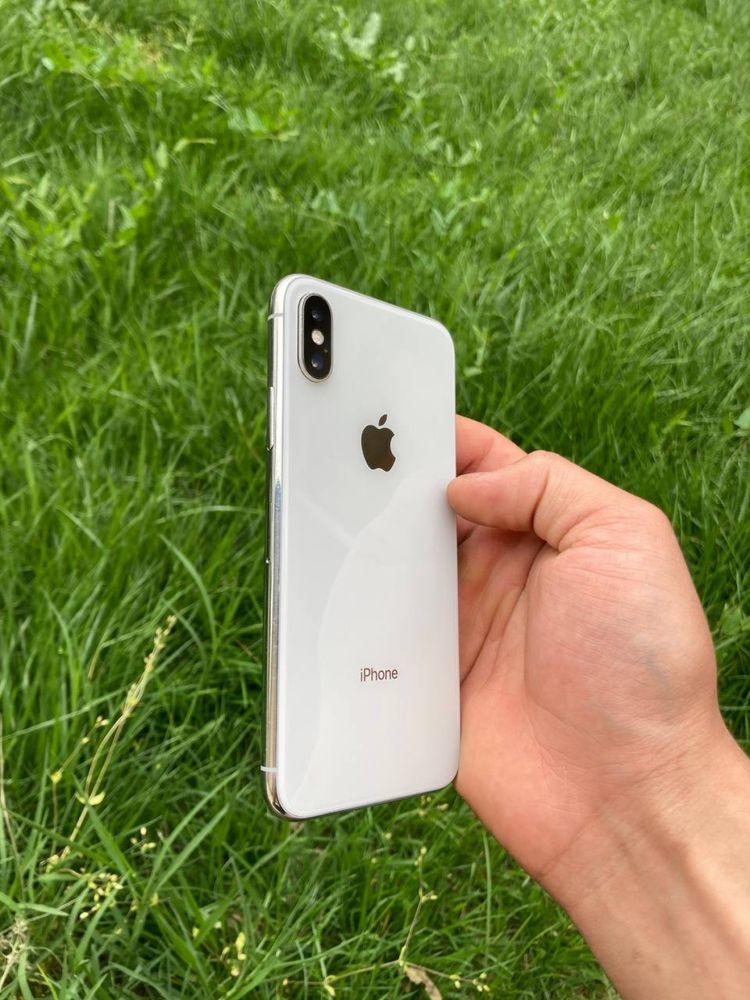 Iphone X 256 gb srochno