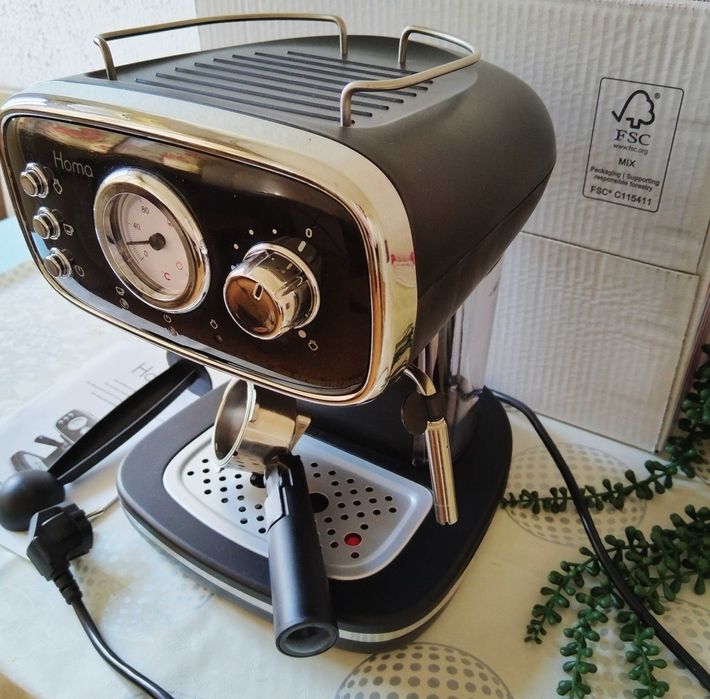 Еспресо машина HOMA HCM-7517, 20 бара, Крема диск, Черна