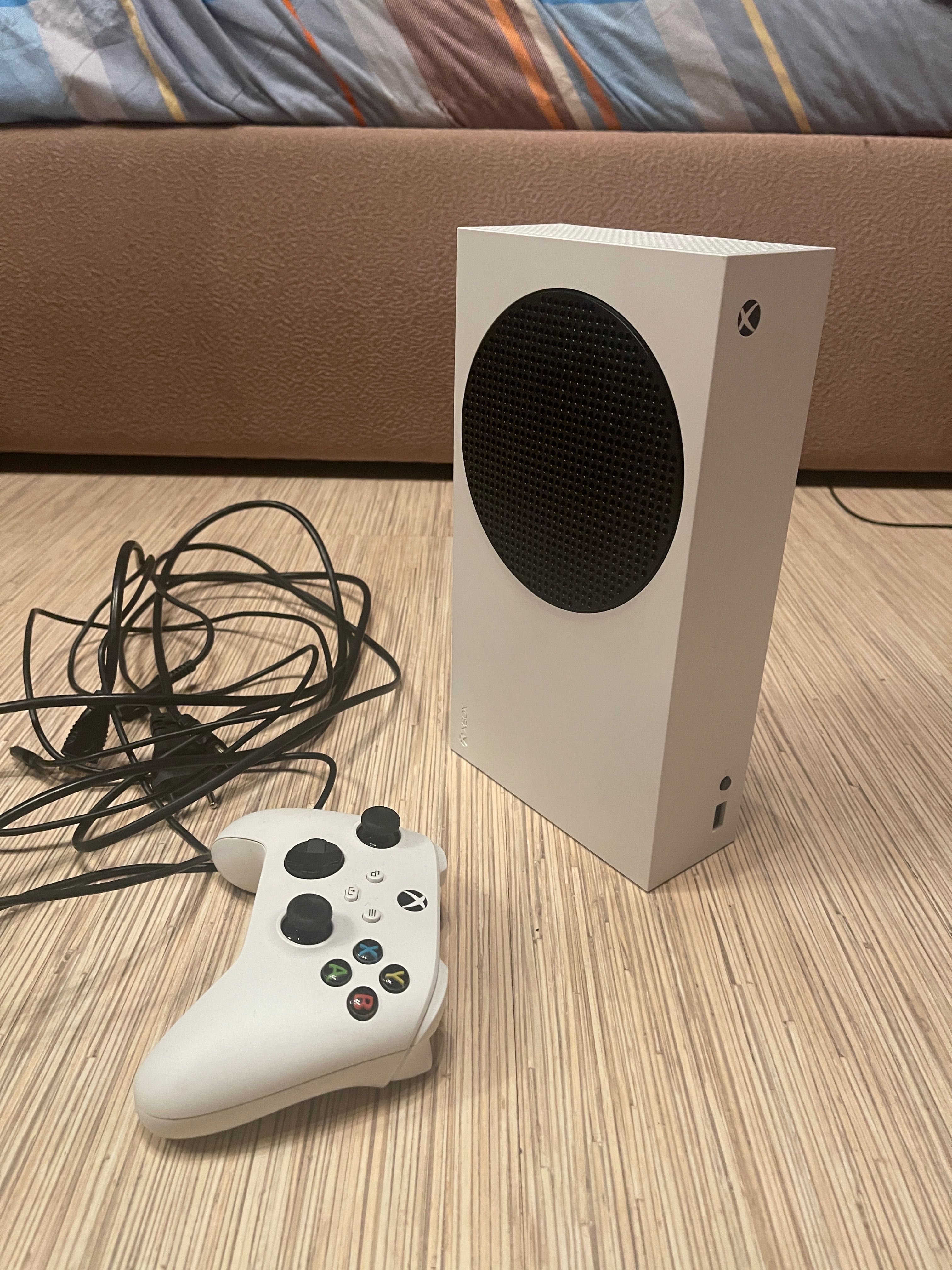 Игровая консоль XBOX series S!!!