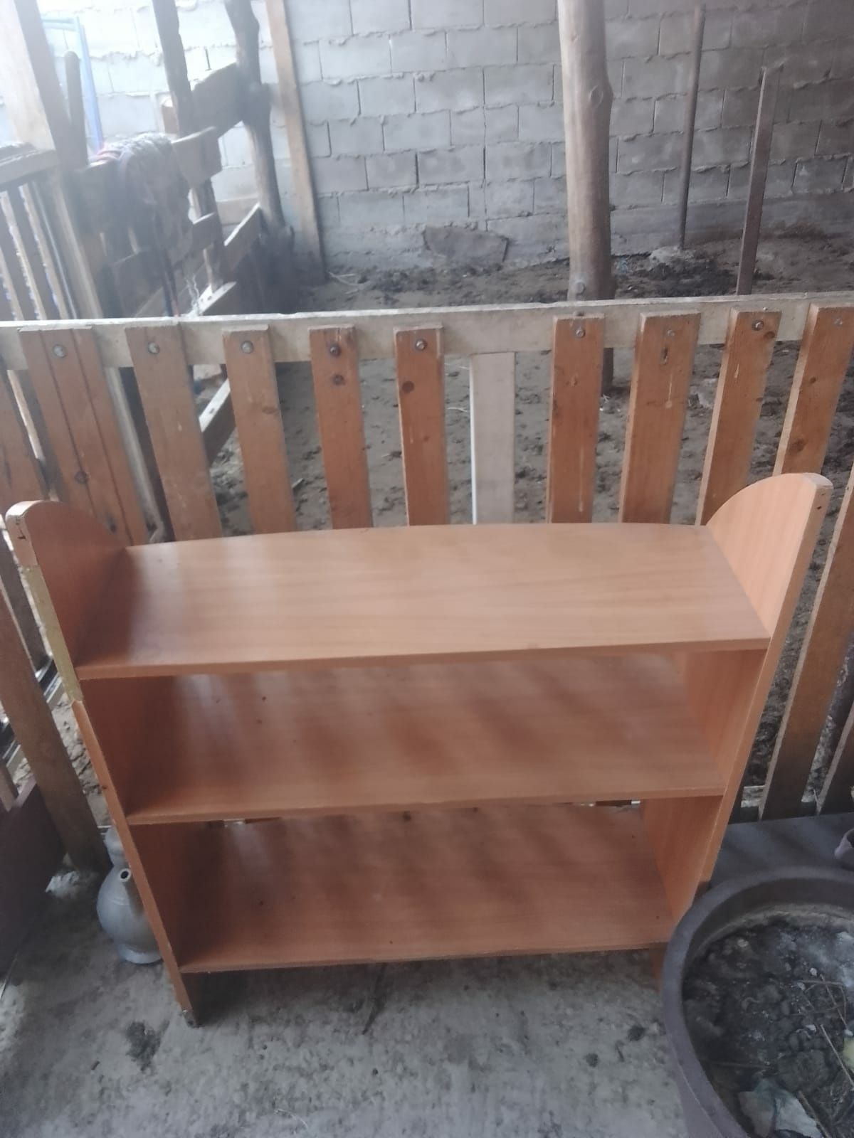 Продам шкафы есть 3 штуки
