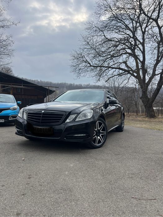 Vand Mercedes-Benz E 220