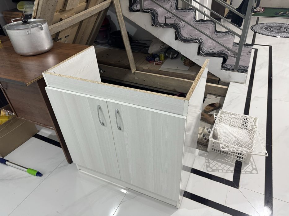 Шкаф под раковину