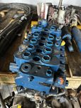 Distribuitor hidraulic mecalac