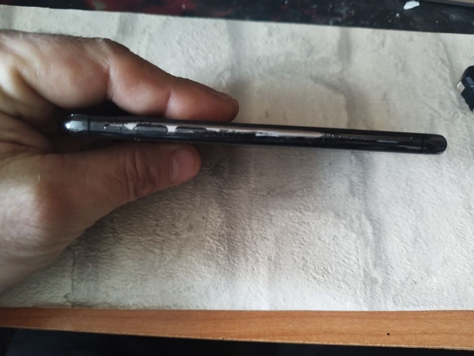 IPhone X parțial functional