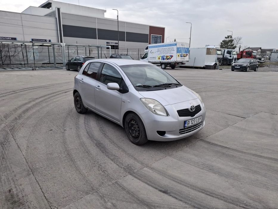 Toyota Yaris Masina extraordinara pentru oras!