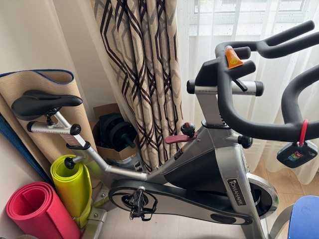 Bicicleta de spinning marca Tomahawk S