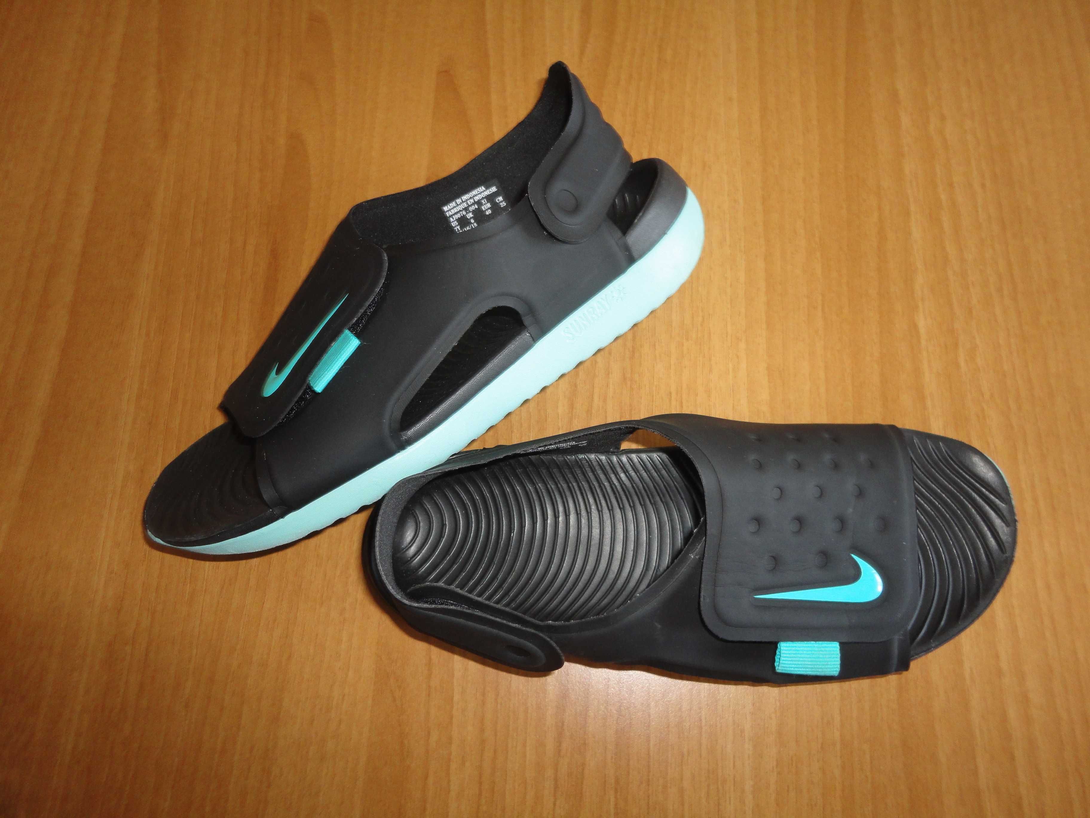 N39 Nike/оригинални дамски сандали
