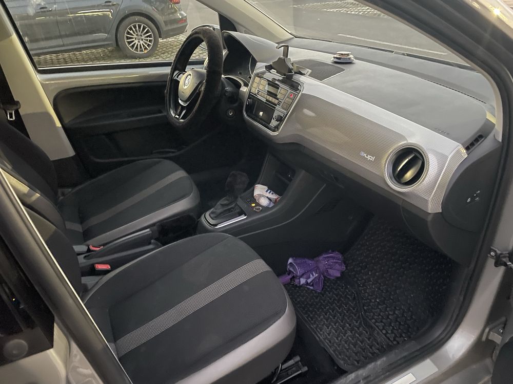 Volkswagen up! Electric  e-up automata impecabila