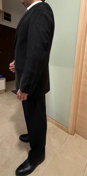 Costum elegant - negru, lana plus matase. impecabil