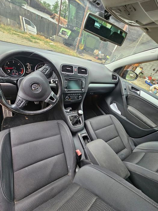 Vând Golf 6 2011