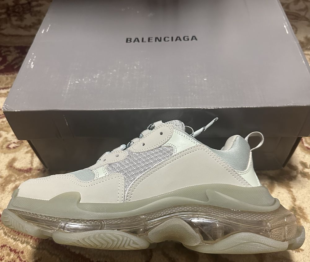 Balenciaga Triple S