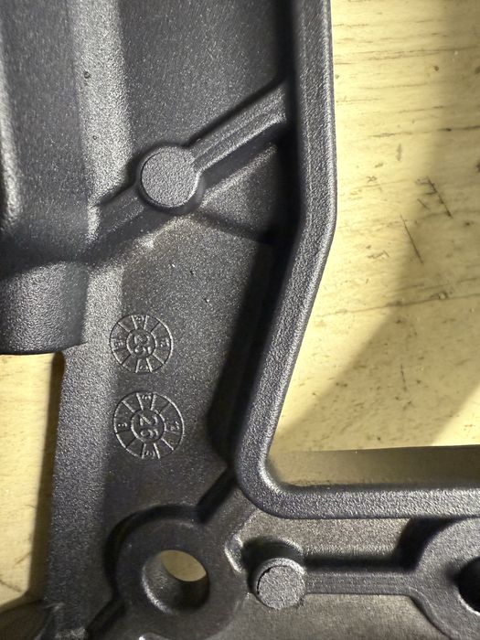 Стойка за куфар за Honda X-ADV 750