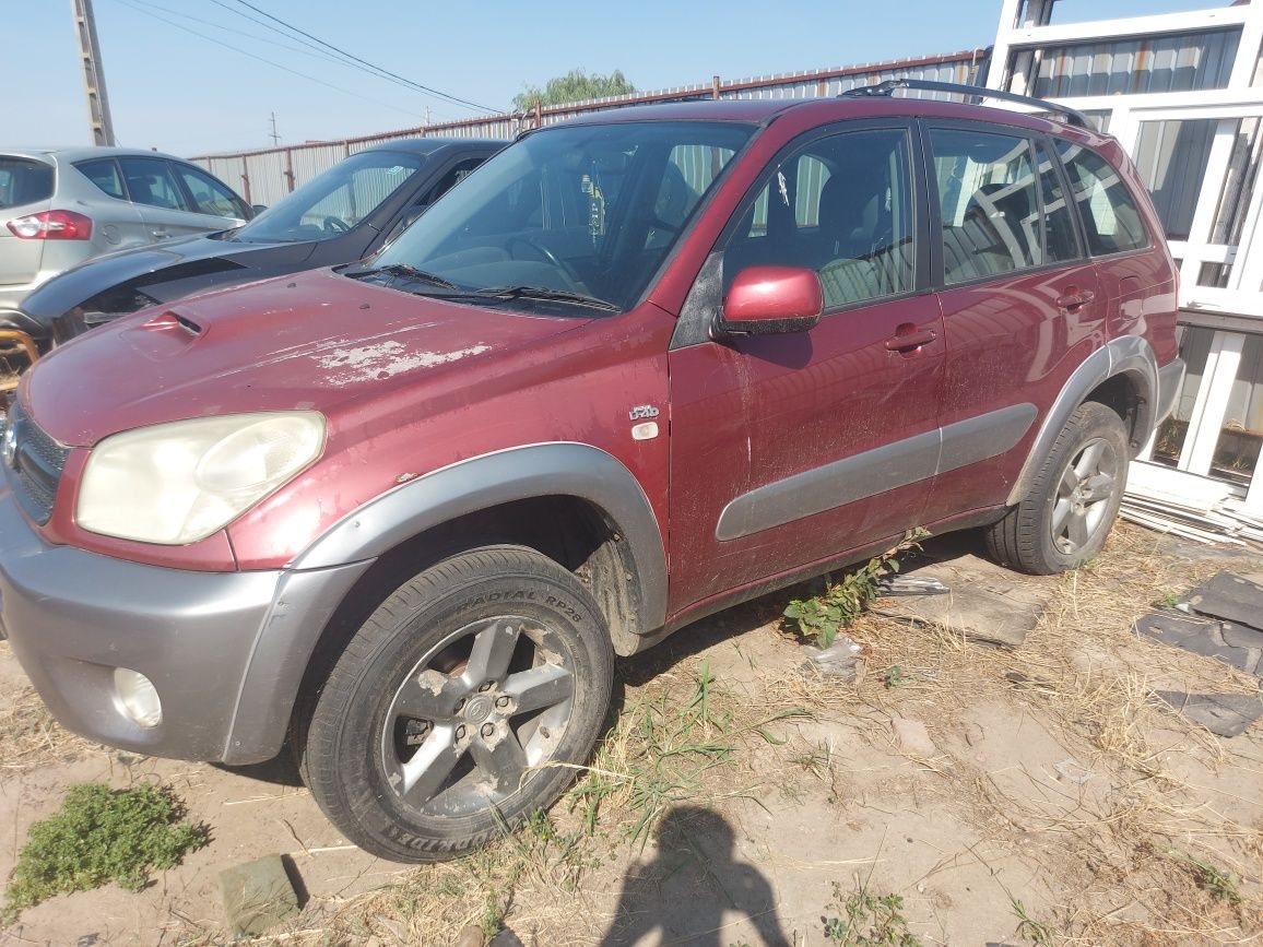 Bara fata / Spoiler/ Buclier Toyota Rav 4