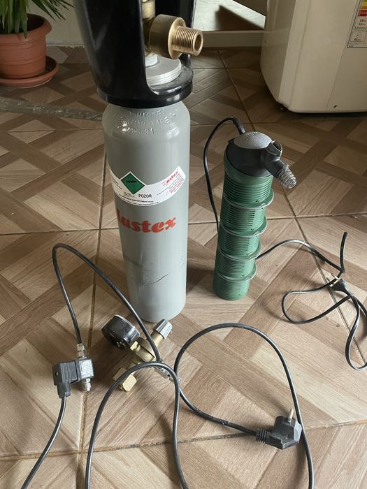 Vind butelie co2 si filtru eheim aquball