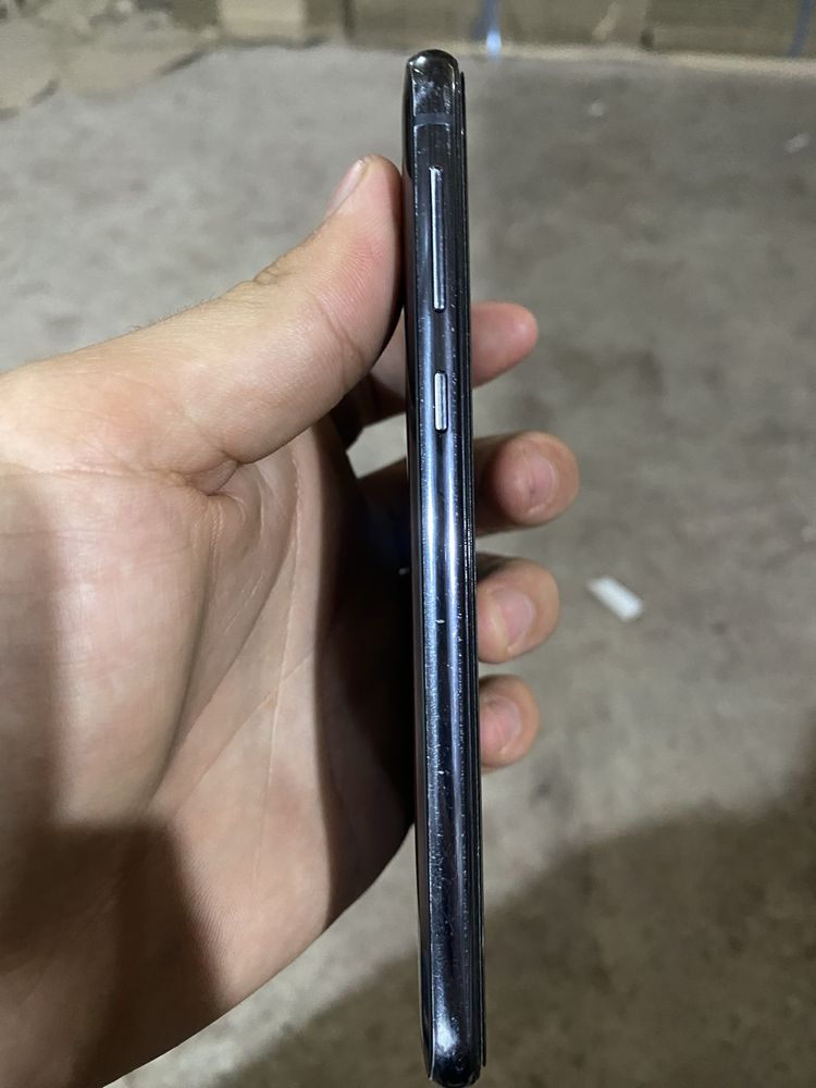 Samsung s10e sotiladi
