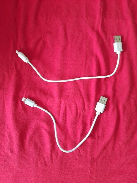 Срочно. Шнуры для всех Айфонов и для наушников Air Pods,2шт.Работают