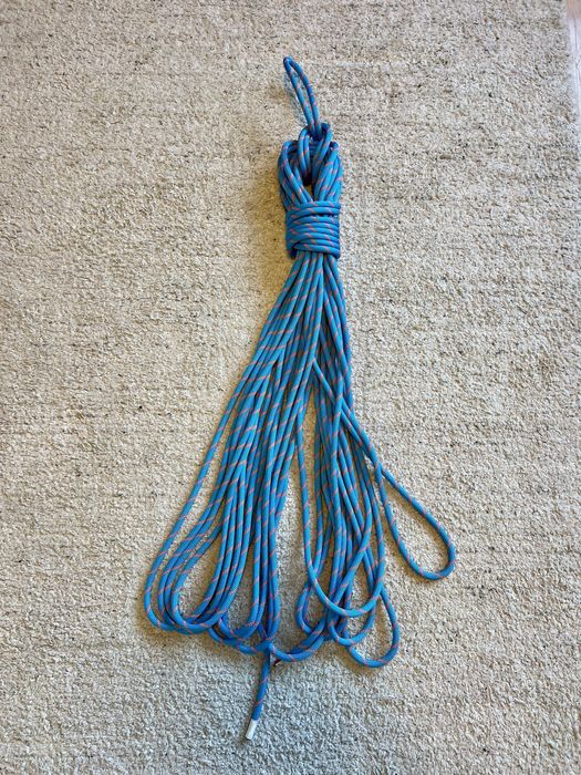 Vând coardă dinamică Mammut Alpine Sender Dry 8.7 - 30 m